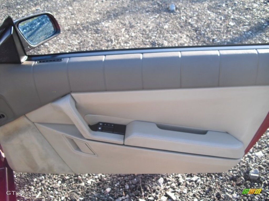 1993 Allante Convertible - Pearl Red / Natural Beige photo #29