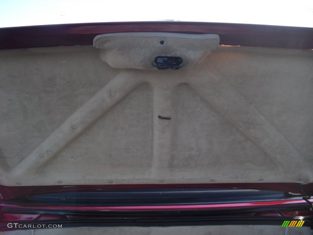 1993 Allante Convertible - Pearl Red / Natural Beige photo #34