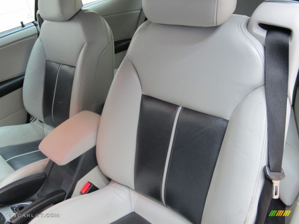 Parchment Interior 2004 Saab 9-3 Aero Convertible Photo #59928116