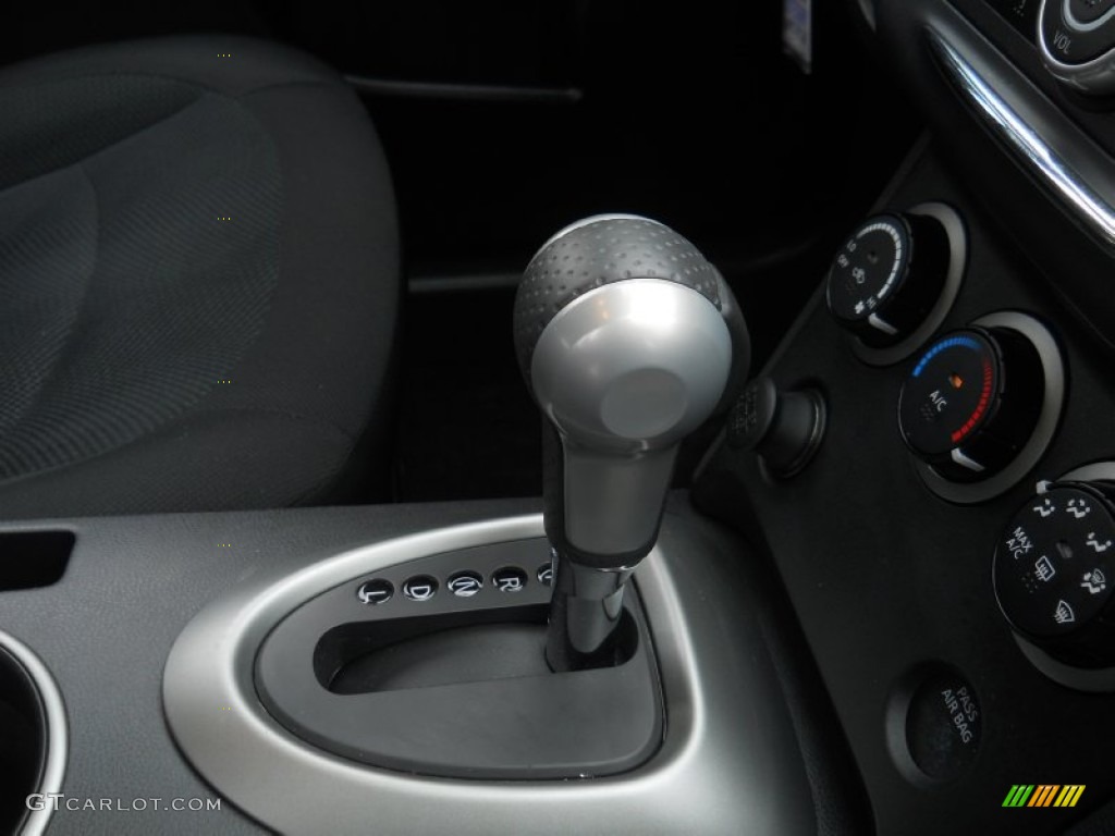 2011 Rogue S AWD - Gotham Gray Metallic / Black photo #17