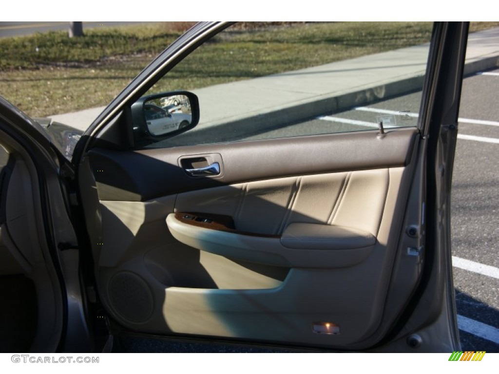 2007 Accord EX-L V6 Sedan - Desert Mist Metallic / Black photo #16