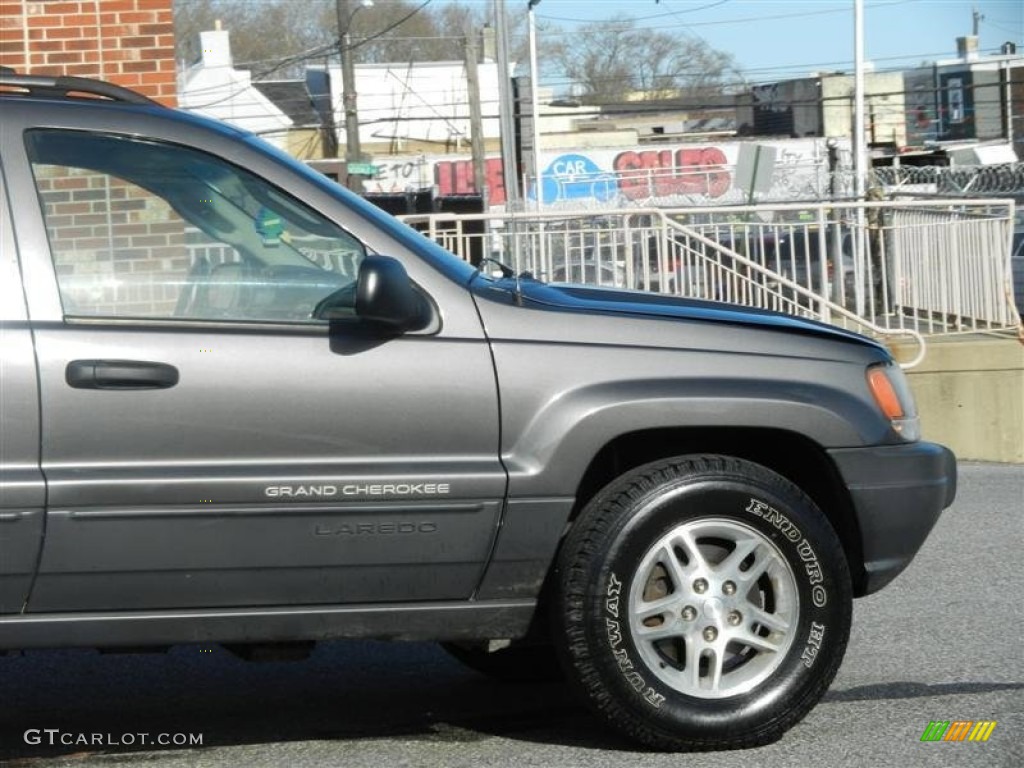 2003 Grand Cherokee Laredo 4x4 - Graphite Metallic / Dark Slate Gray photo #26