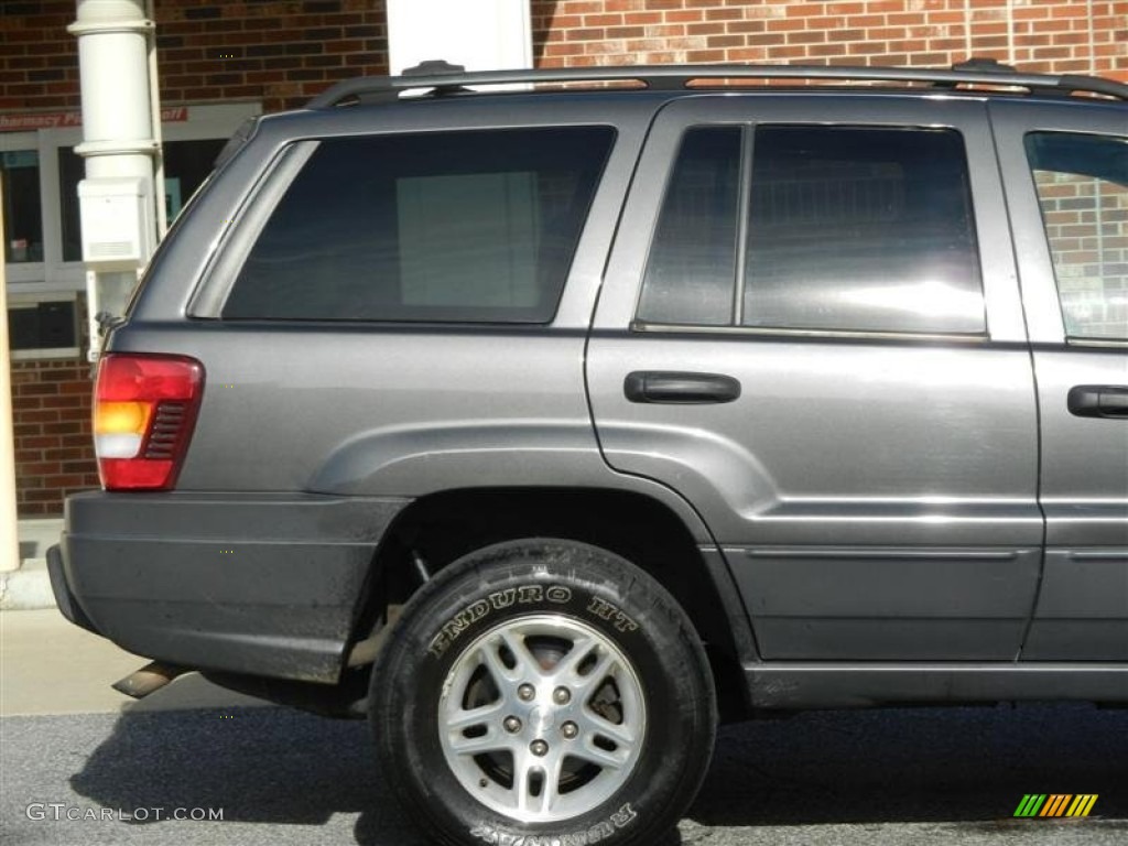 2003 Grand Cherokee Laredo 4x4 - Graphite Metallic / Dark Slate Gray photo #27