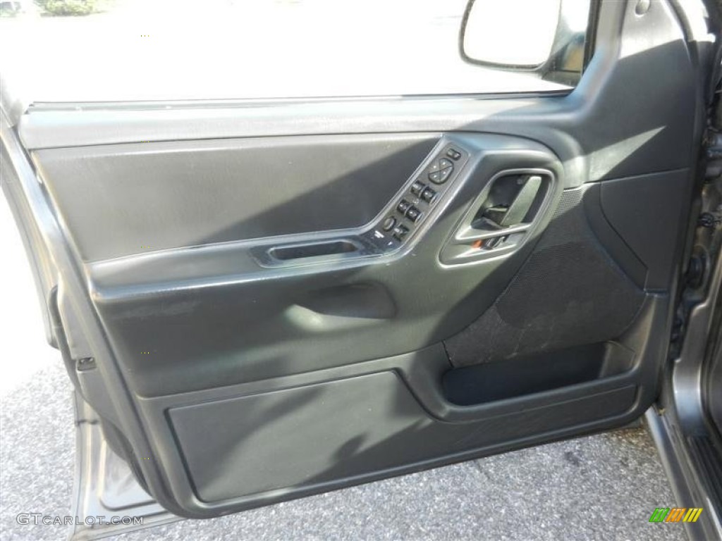 2003 Grand Cherokee Laredo 4x4 - Graphite Metallic / Dark Slate Gray photo #31