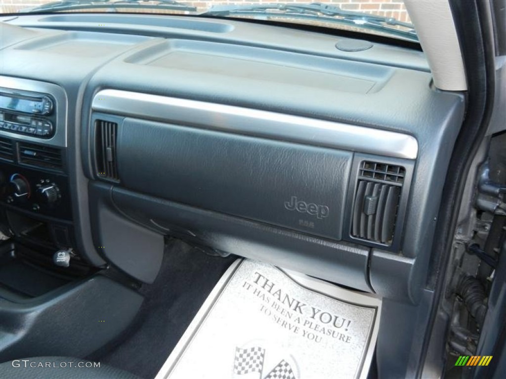 2003 Grand Cherokee Laredo 4x4 - Graphite Metallic / Dark Slate Gray photo #44