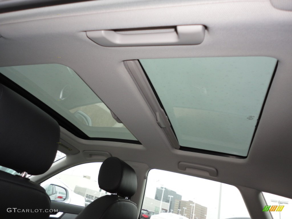 2012 Audi A3 2.0 TDI Sunroof Photos