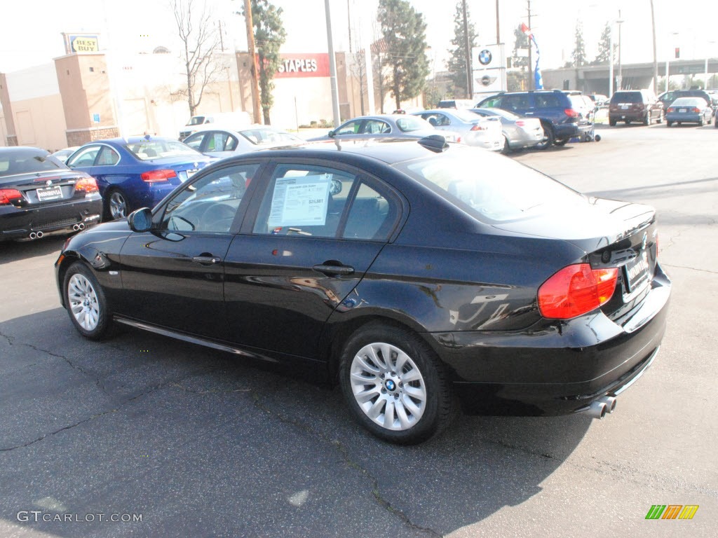2009 3 Series 328i Sedan - Black Sapphire Metallic / Black photo #9