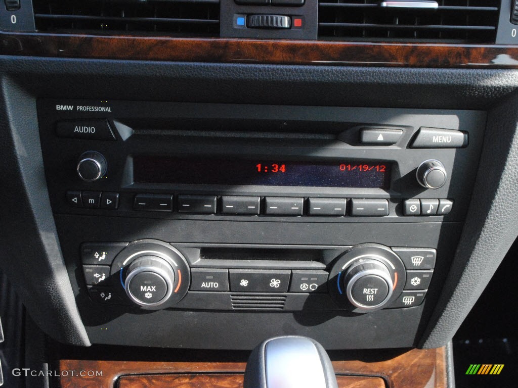 2009 3 Series 328i Sedan - Black Sapphire Metallic / Black photo #22