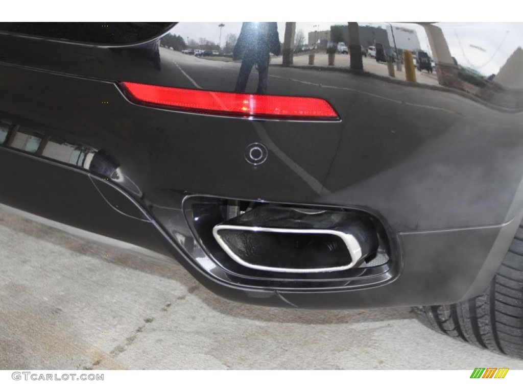 2011 BMW X6 xDrive50i Exhaust Photos