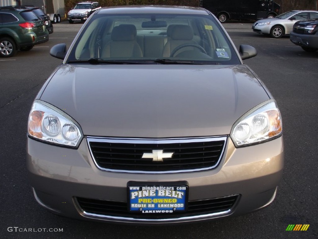 2007 Malibu LS Sedan - Amber Bronze Metallic / Cashmere Beige photo #2