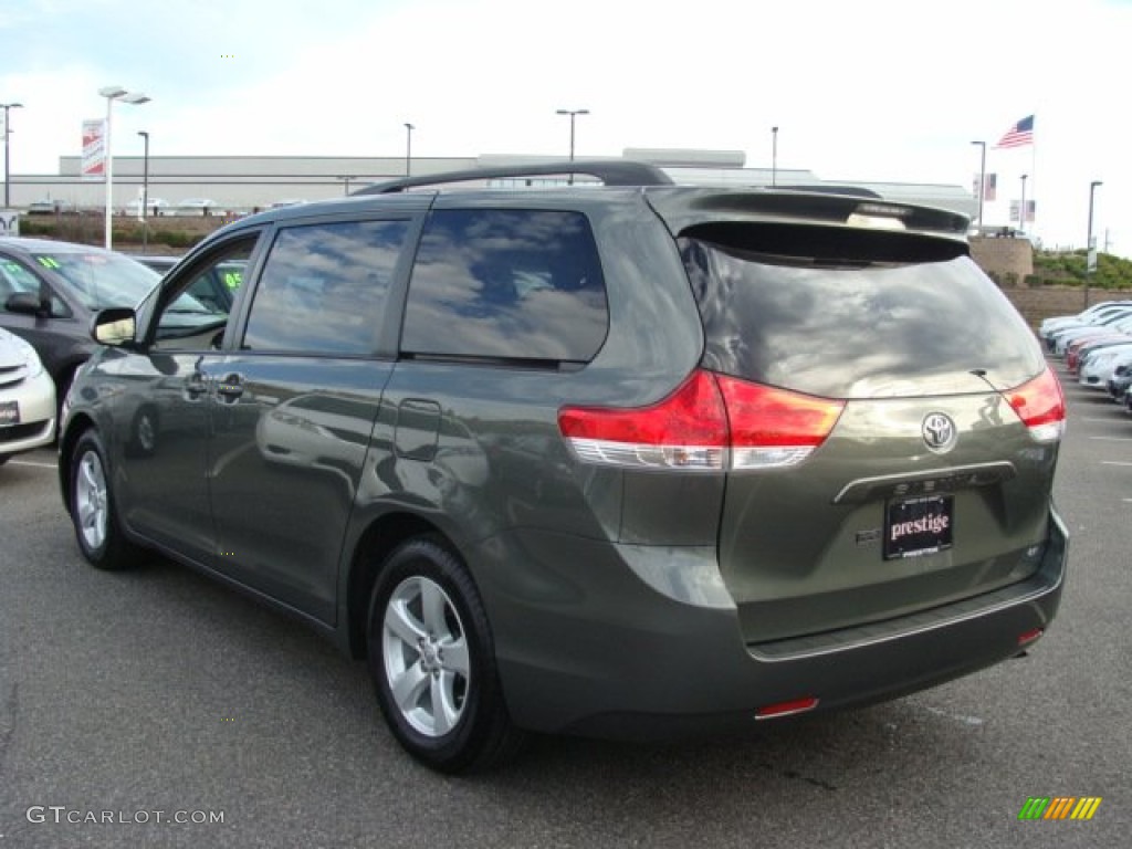 2011 Sienna LE - Cypress Green Pearl / Bisque photo #4
