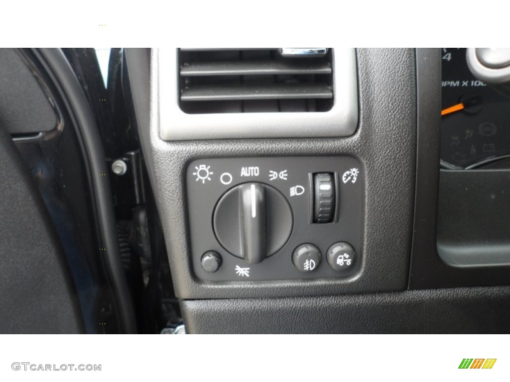 2008 GMC Canyon SLE Crew Cab 4x4 Controls Photo #59942732