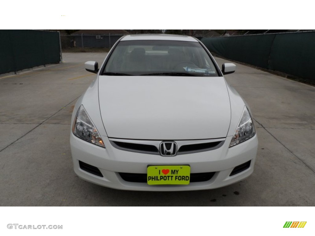 2007 Accord EX-L V6 Sedan - Taffeta White / Ivory photo #8