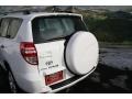 Super White - RAV4 I4 4WD Photo No. 17