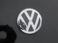 2000 Volkswagen New Beetle GLX 1.8T Coupe Badge and Logo Photo