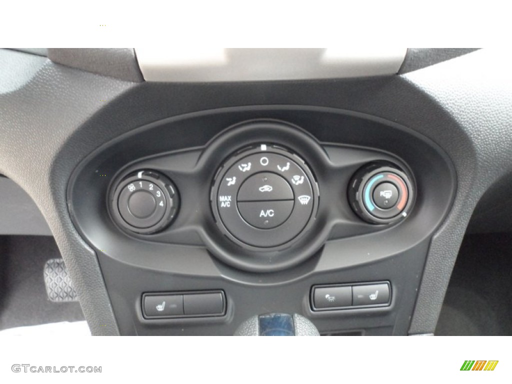 2012 Ford Fiesta SES Hatchback Controls Photo #59946968