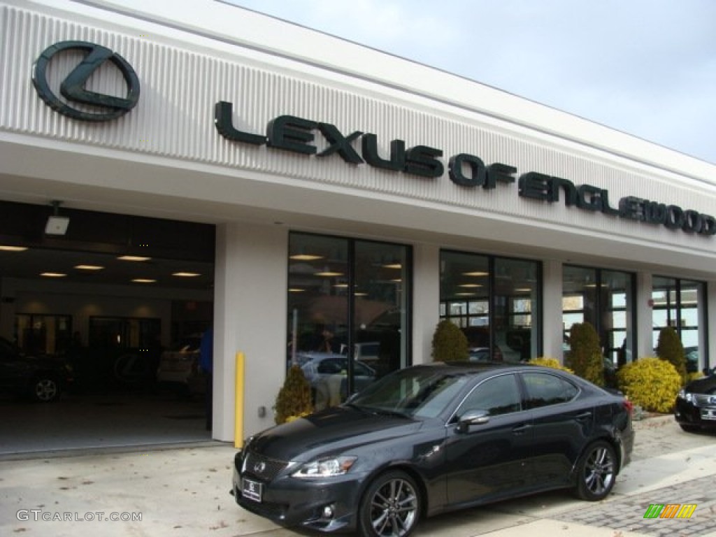 Smoky Granite Mica Lexus IS