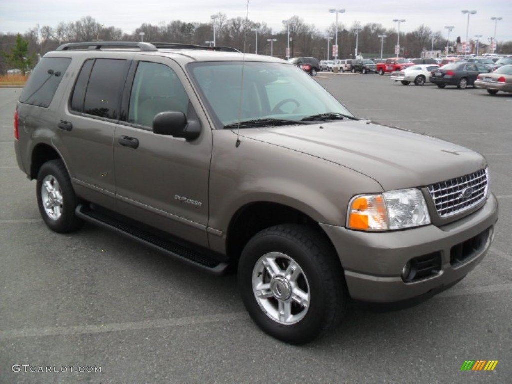2004 Explorer XLT 4x4 - Mineral Grey Metallic / Medium Parchment photo #5