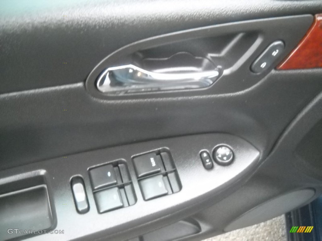 2007 Impala LT - Imperial Blue Metallic / Ebony Black photo #17