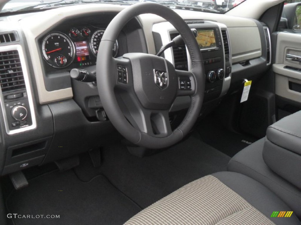 2012 Ram 1500 Big Horn Quad Cab 4x4 - True Blue Pearl / Dark Slate Gray/Medium Graystone photo #25