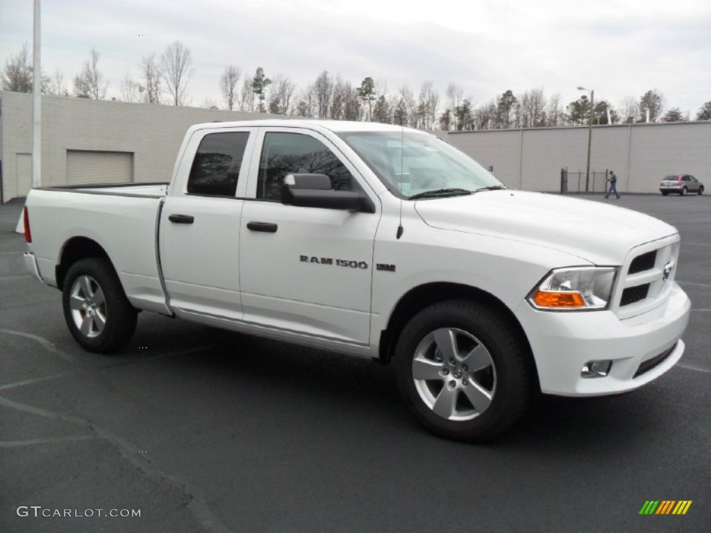 2012 Ram 1500 Express Quad Cab 4x4 - Bright White / Dark Slate Gray/Medium Graystone photo #5