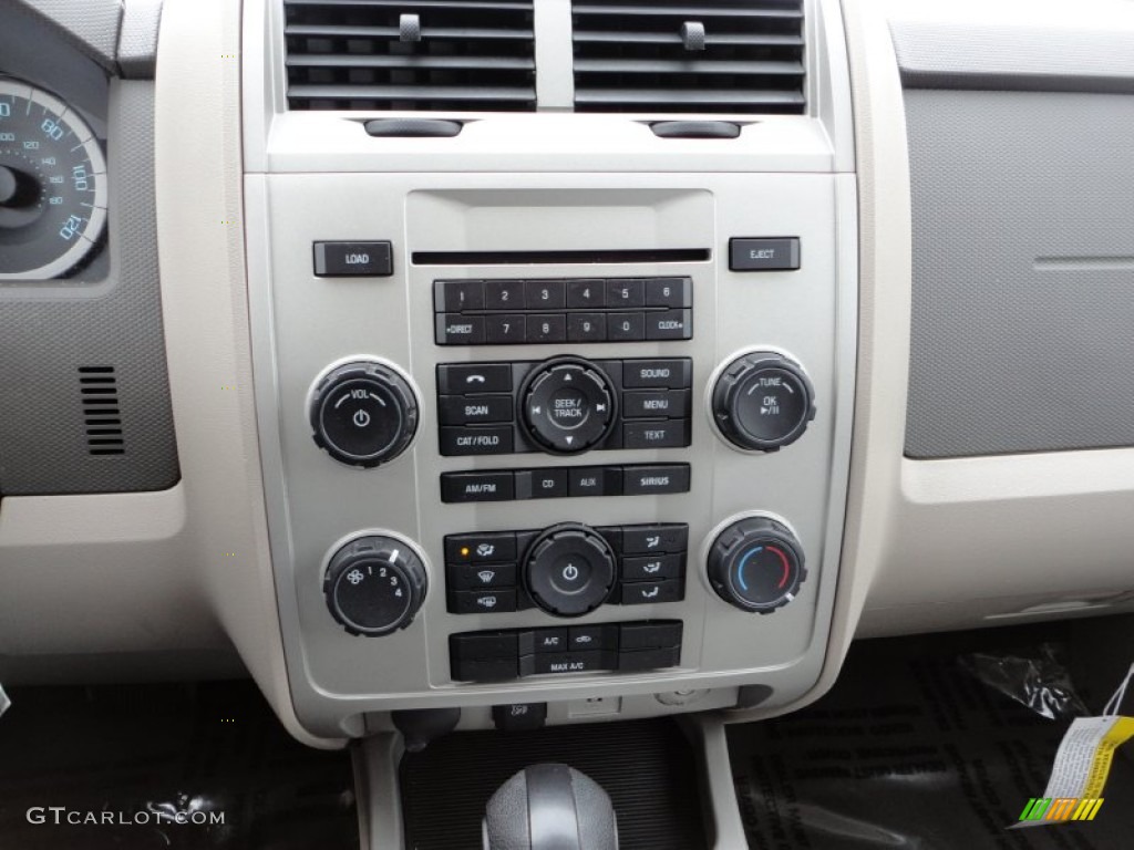 2011 Ford Escape XLT Controls Photo #59954618