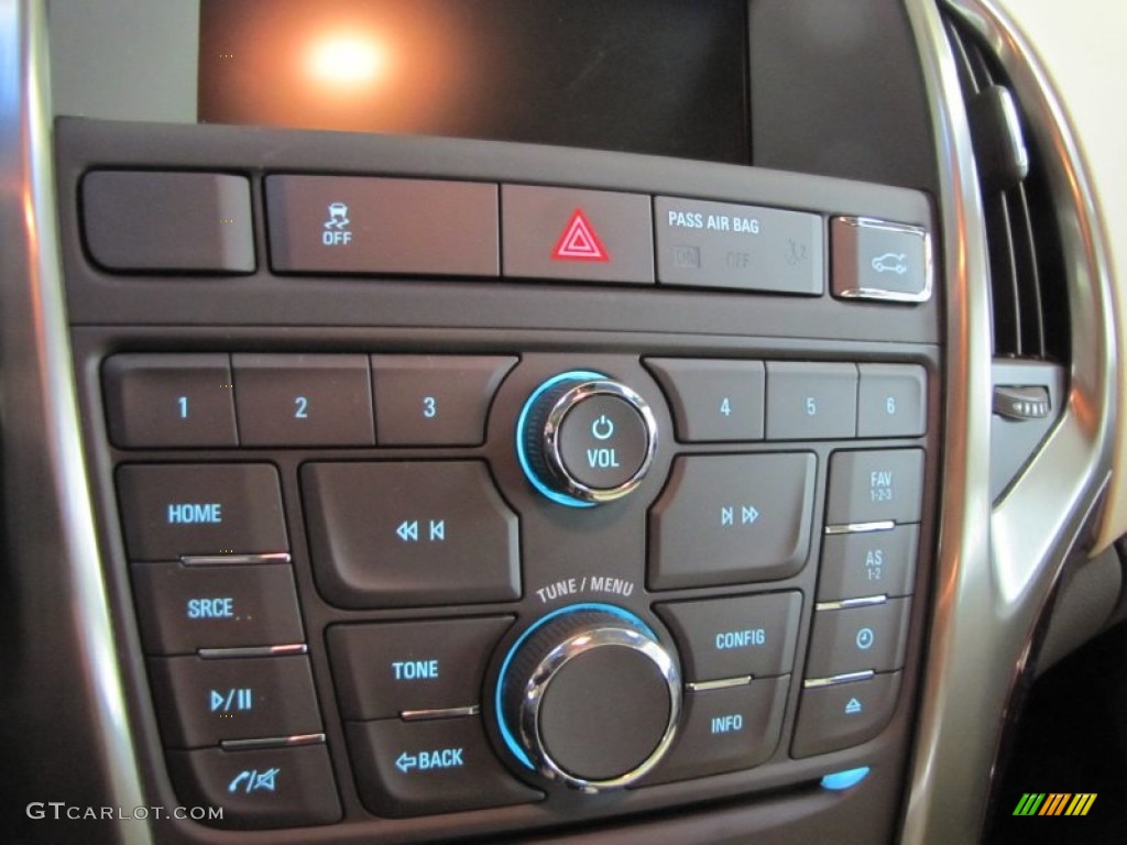 2012 Buick Verano FWD Controls Photo #59958285