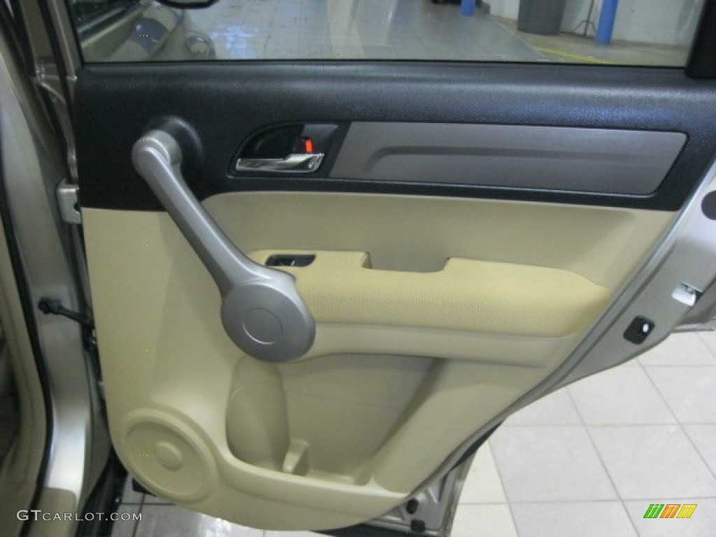 2007 CR-V EX 4WD - Borrego Beige Metallic / Ivory photo #32