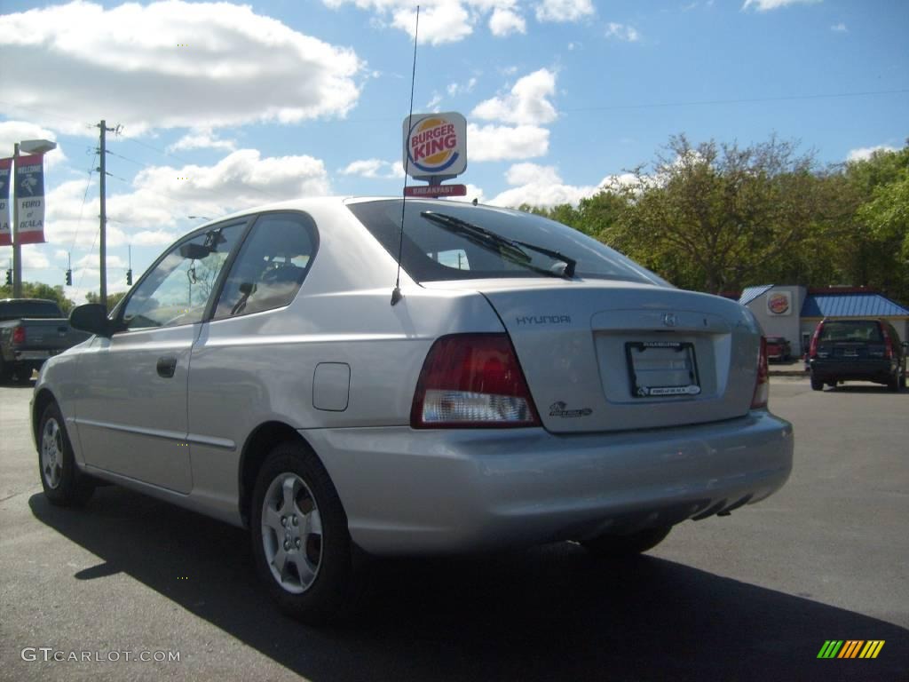 2001 Accent GS Coupe - Silver Mist / Gray photo #5