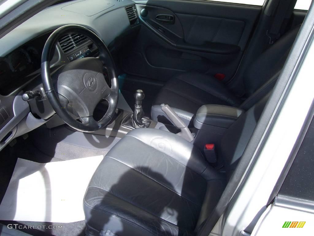2002 Elantra GT Hatchback - Silver Pewter / Dark Gray photo #15