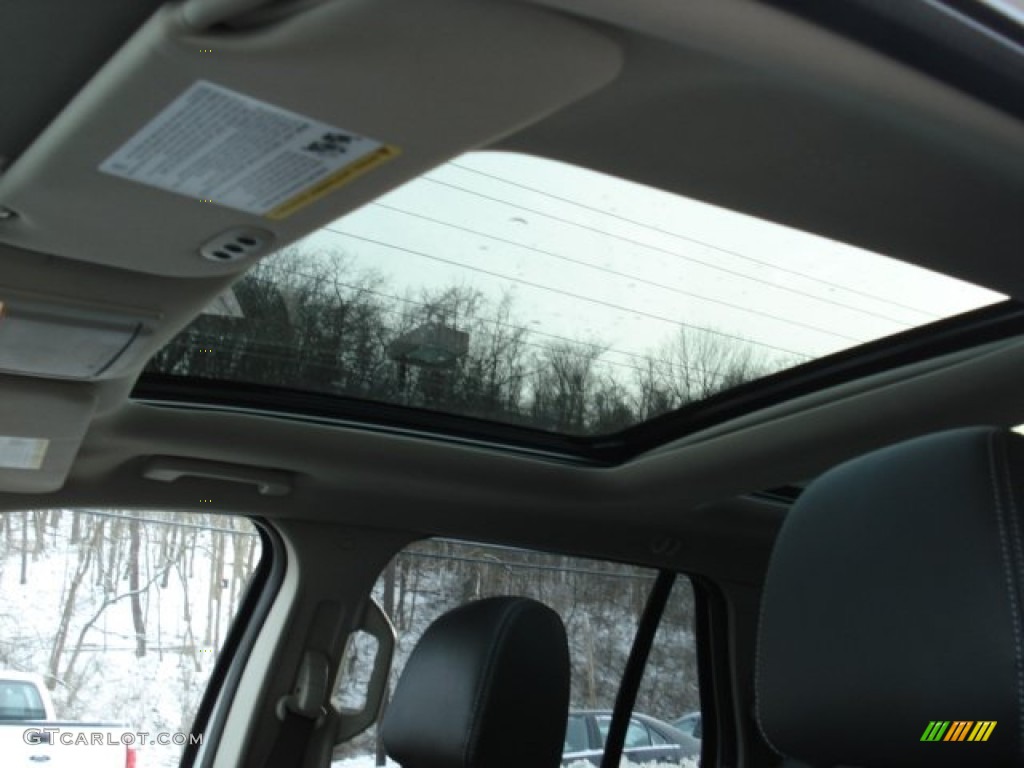 2012 Edge Sport AWD - White Platinum Metallic Tri-Coat / Charcoal Black/Silver Smoke Metallic photo #14