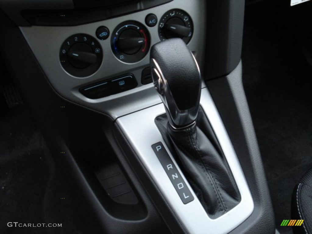 2012 Ford Focus SE Sedan 6 Speed Automatic Transmission Photo #59965340