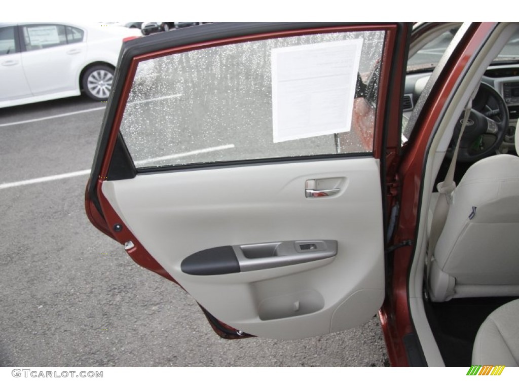 2009 Subaru Impreza 2.5i Premium Wagon Door Panel Photos