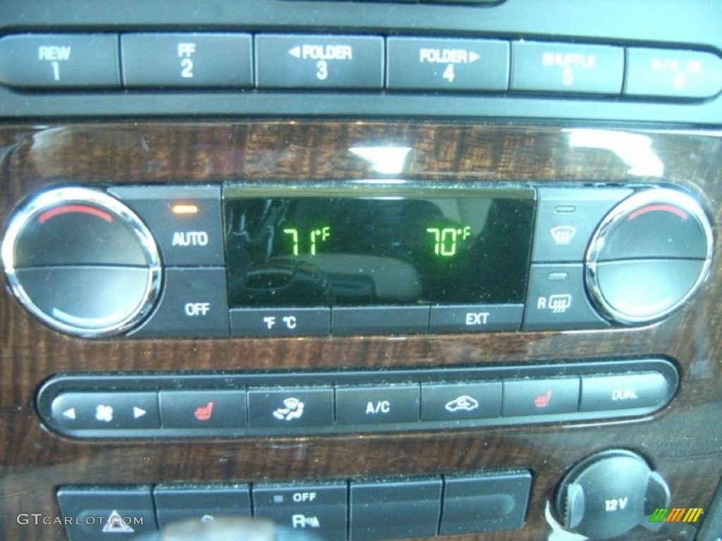 2009 Taurus Limited - Sangria Red Metallic / Medium Light Stone photo #27