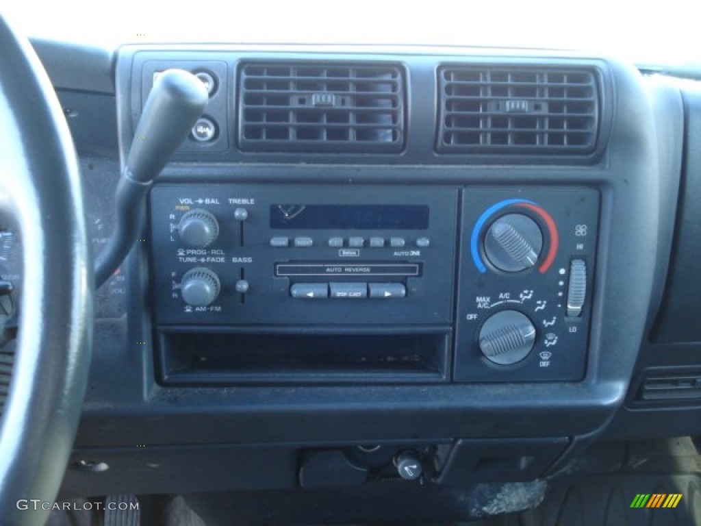 1996 Chevrolet Blazer 4x4 Controls Photos