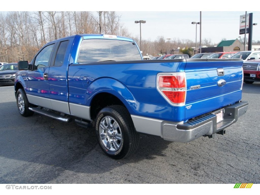 2010 F150 XLT SuperCab - Blue Flame Metallic / Medium Stone photo #43