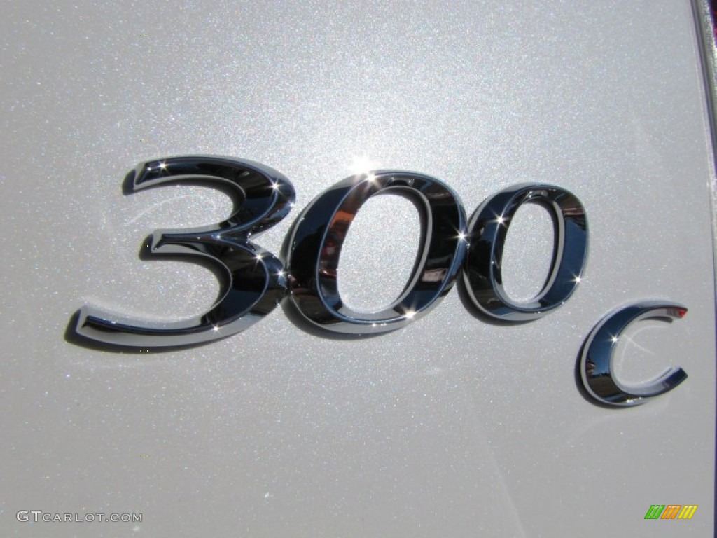 2012 Chrysler 300 C Marks and Logos Photo #59977749