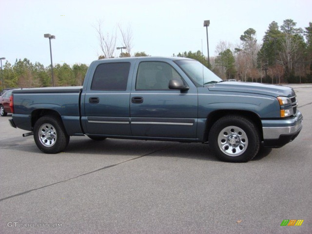 2006 Silverado 1500 LS Crew Cab - Blue Granite Metallic / Dark Charcoal photo #6