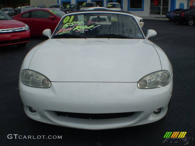 2001 MX-5 Miata Roadster - Pure White / Black photo #8