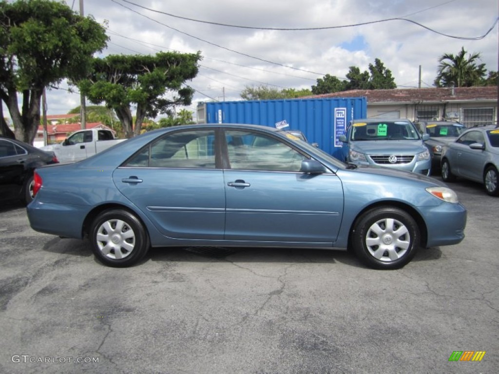 2003 Camry LE - Catalina Blue Metallic / Stone photo #2
