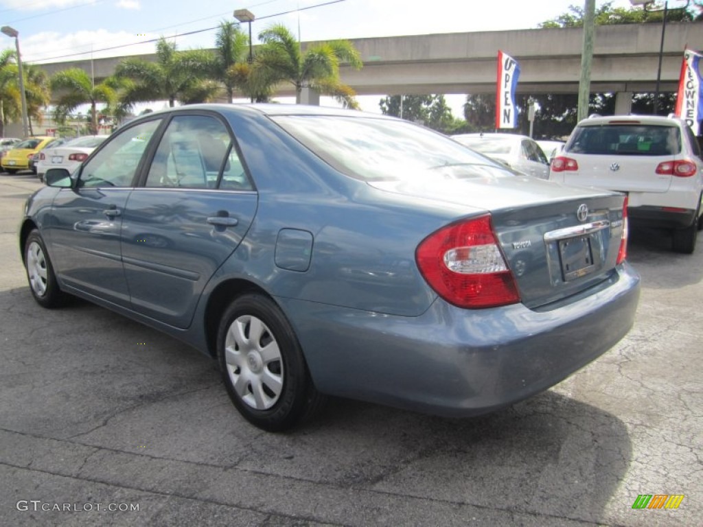 2003 Camry LE - Catalina Blue Metallic / Stone photo #5