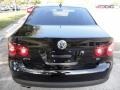 Black Uni - Jetta SE Sedan Photo No. 4
