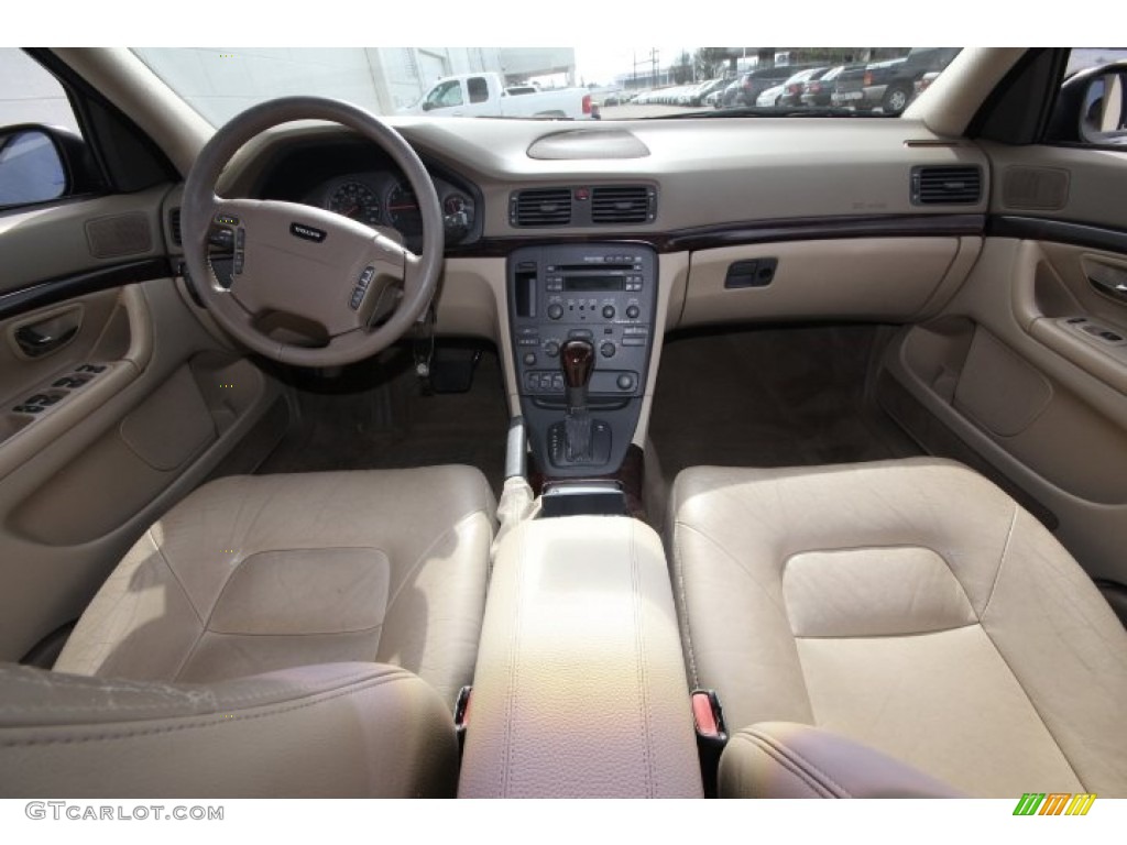 2000 Volvo S80 2.9 Light Sand Dashboard Photo #59984405