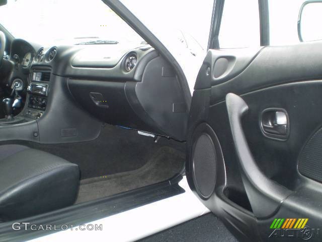 2001 MX-5 Miata Roadster - Pure White / Black photo #16
