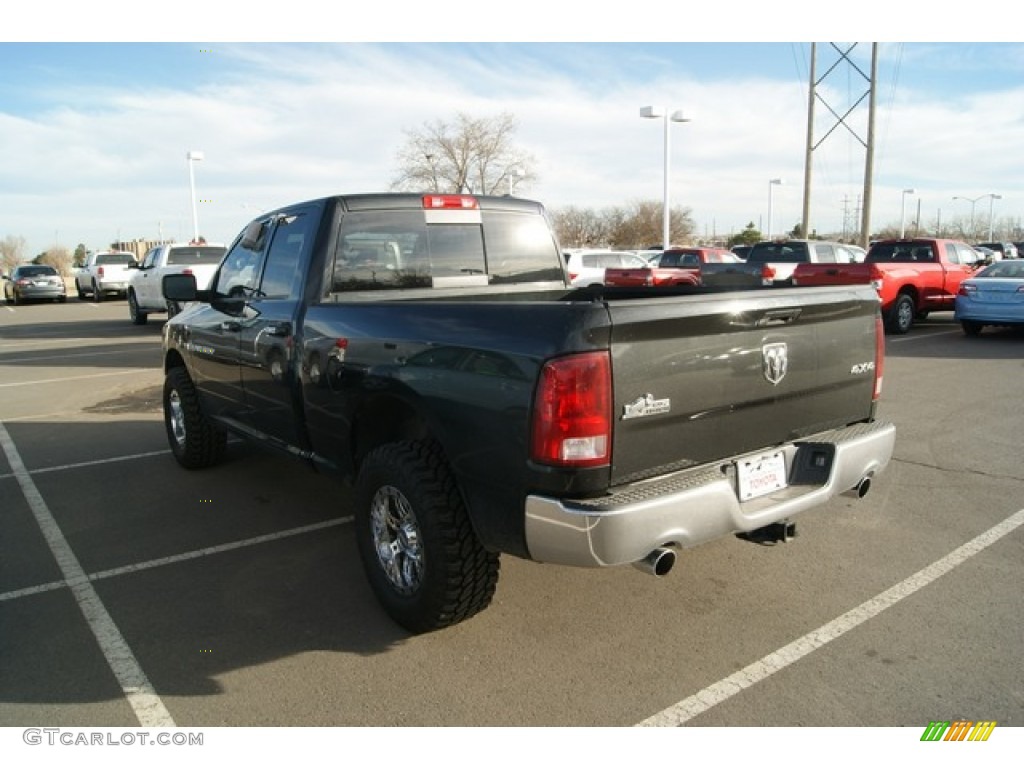 2011 Ram 1500 Big Horn Quad Cab 4x4 - Brilliant Black Crystal Pearl / Dark Slate Gray/Medium Graystone photo #3