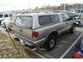 2002 Light Pewter Metallic Chevrolet S10 Extended Cab 4x4  photo #2