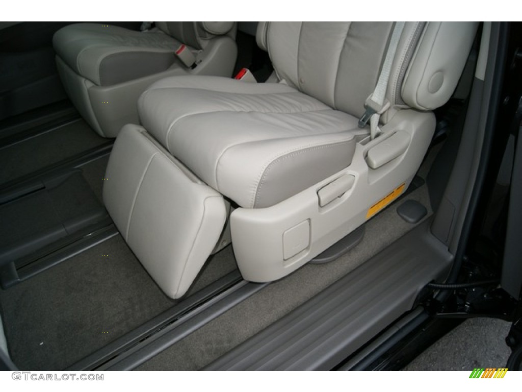 2012 Toyota Sienna Limited AWD Rear Seat Photo #59988113