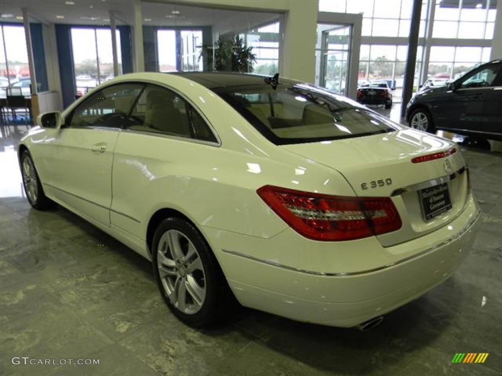 2010 E 350 Coupe - Arctic White / Almond Beige photo #8