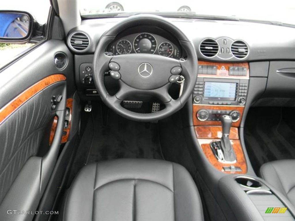 2008 Mercedes-Benz CLK 550 Cabriolet Dashboard Photos