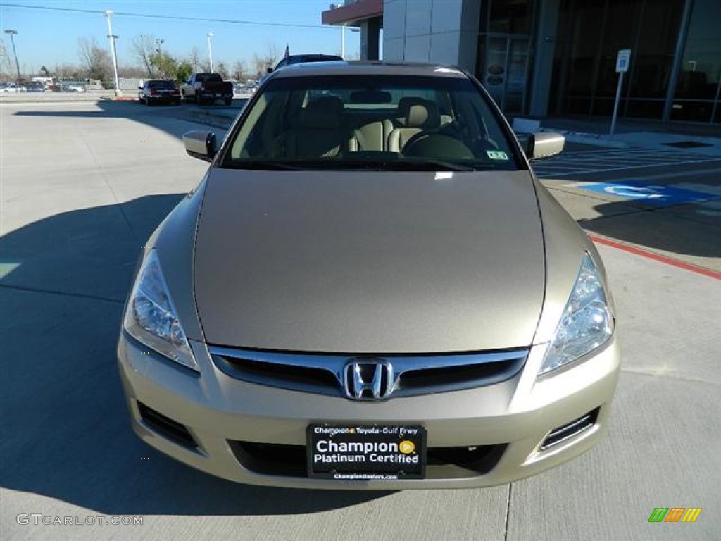 2006 Accord EX-L Sedan - Desert Mist Metallic / Ivory photo #8